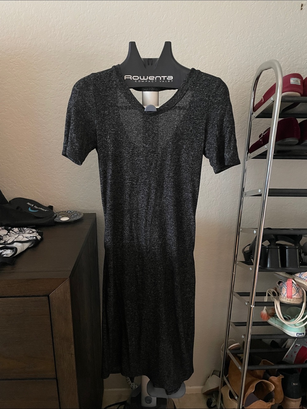 Black/gray Short-Sleeve Midi Dress